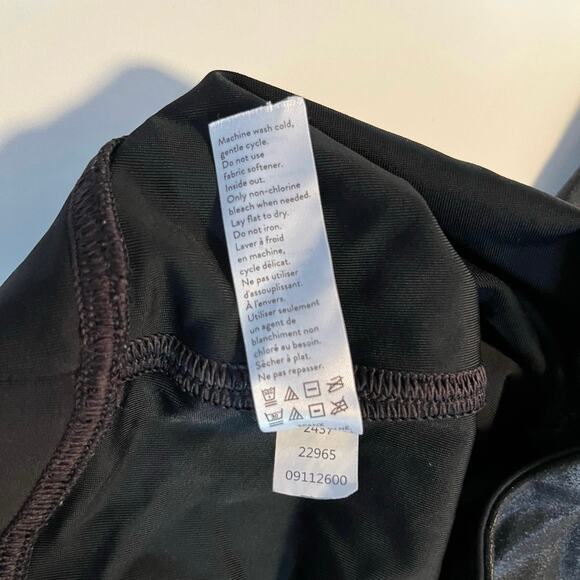 SPANX Leggings Size S Black Faux Leather - Picture 12 of 14